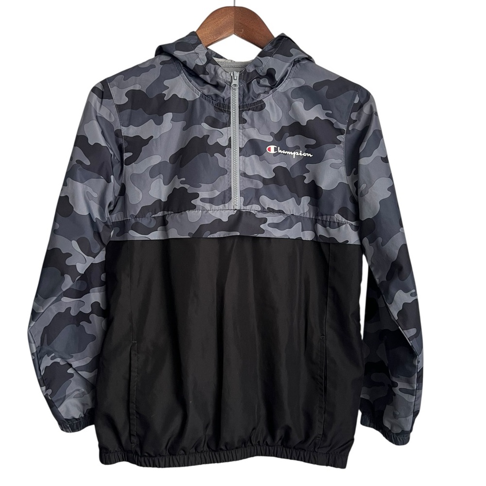 Champion Boys Gray Camo / Black Hooded Jacket - SZ: Large